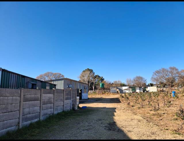18,454M² VACANT LAND FOR SALE IN LINBRO PARK